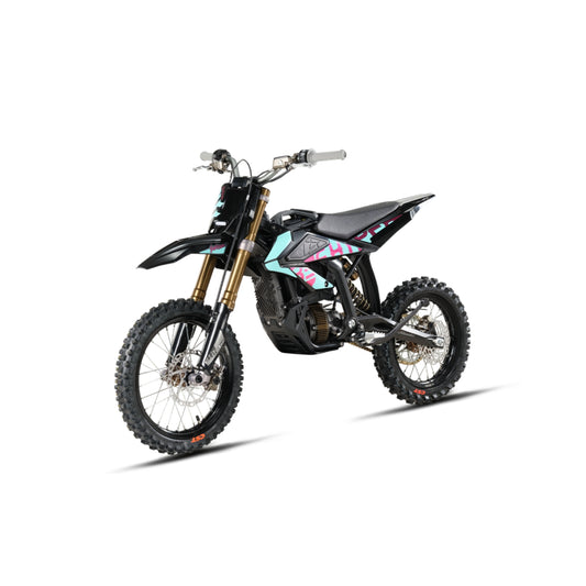 Moto eléctrica Surron Hyper Bee azul de X-EMOTOS, vista frontal mostrando el diseño compacto y moderno del vehículo.