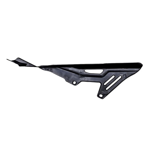 Protector de cadena para Surron Light Bee de la marca X-EMOTOS, muestra el recubrimiento resistente en la cadena de la bicicleta eléctrica.